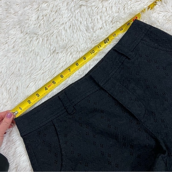 Free People Black Eyelet Lace Button Up Black shorts size 6 - Picture 10 of 13